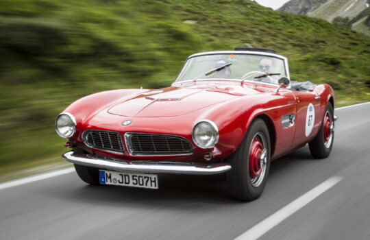 Năm mẫu xe đã cứu và tái định hình BMW